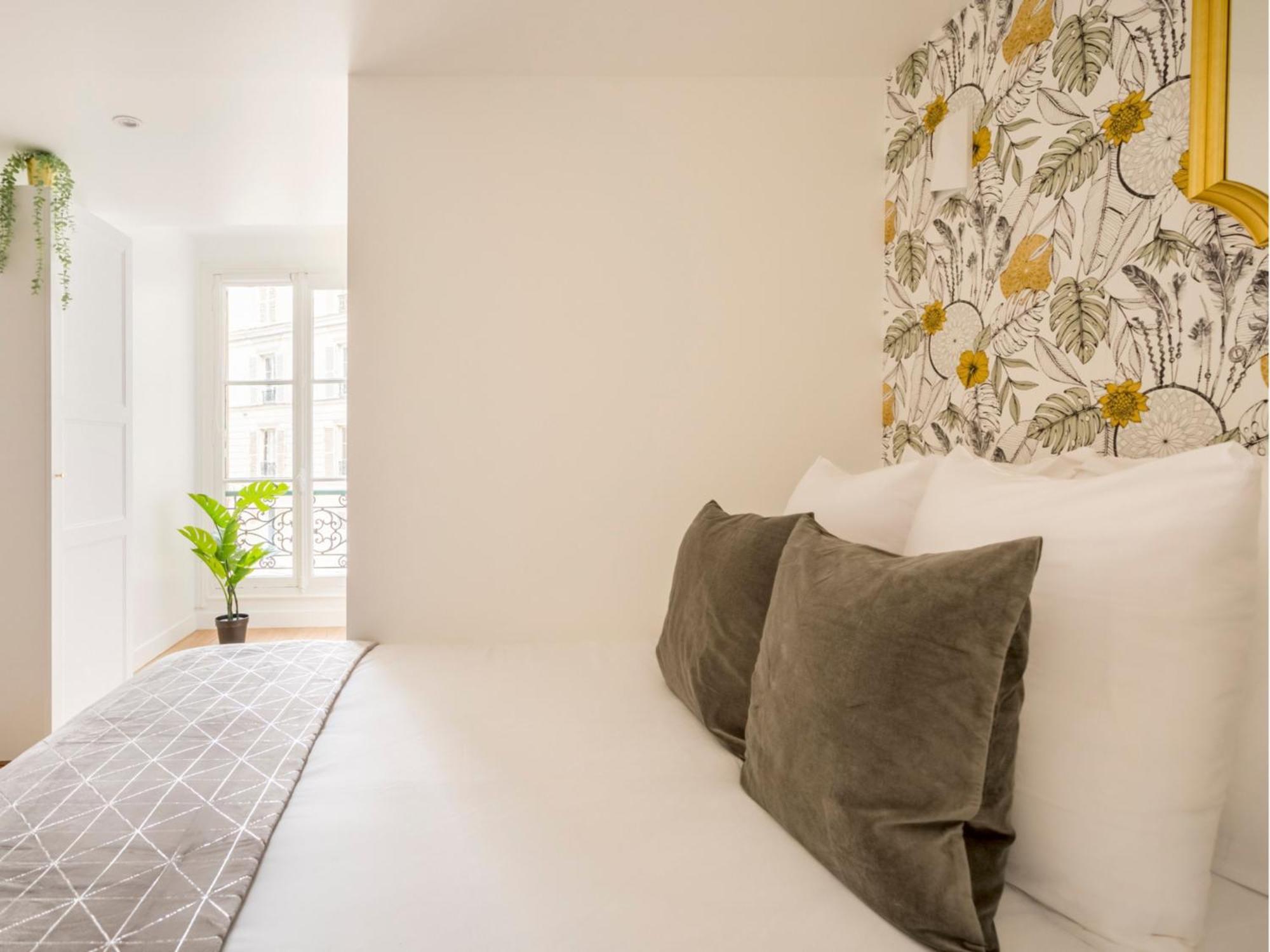 Cozy - Champs Elysees - Roosevelt Apartment *