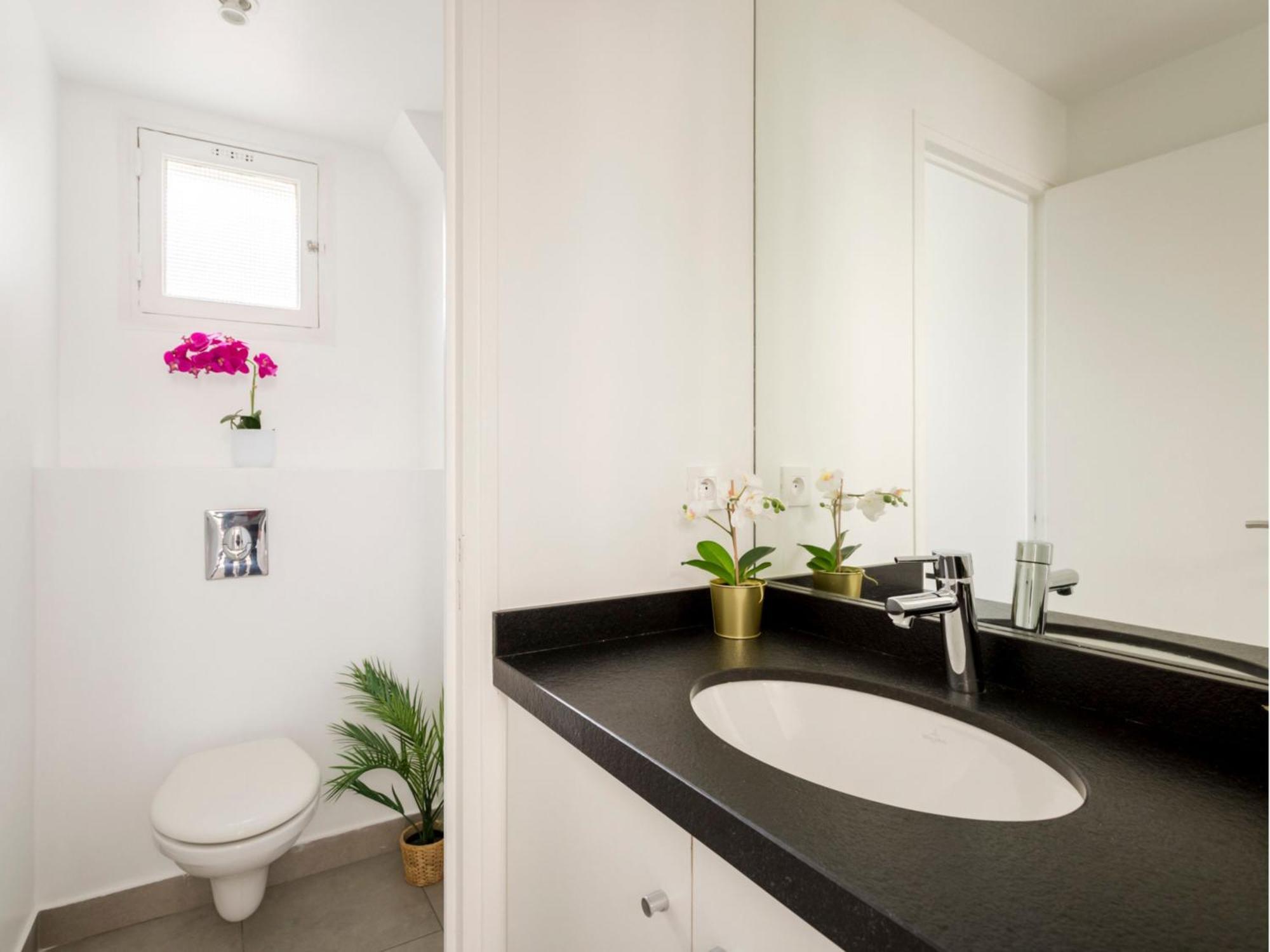 Cozy - Champs Elysees - Roosevelt Apartment Paris